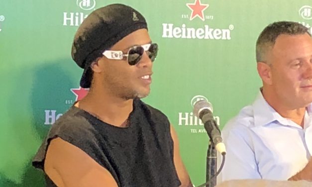 Ronaldinho in Israel – Thanks to Heineken