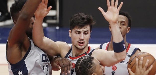 Avdija plays crucial fourth quarter role as Wizards climb back to defeat Lakers