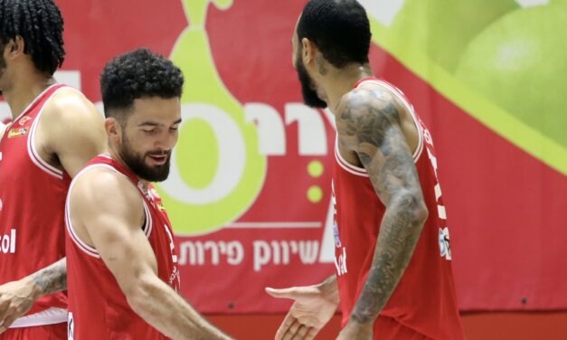 “מכיר את הכדורסל הישראלי”: רוני הארל חתם בעירוני נס ציונה