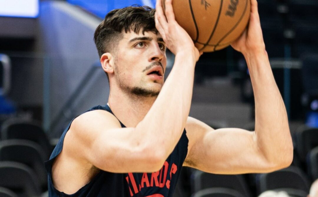 Deni Avdija avoids overthinking in bounce back performance against Warriors