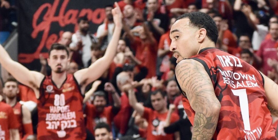 Brown paces Jerusalem from beyond the arc to down Holon