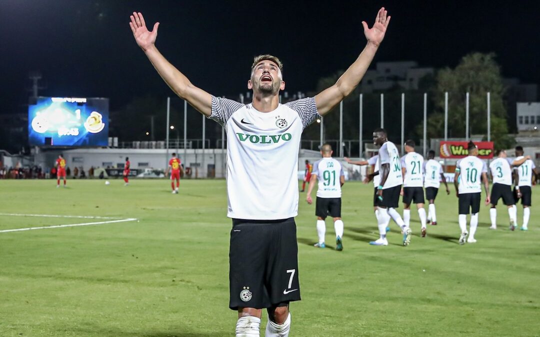 Maccabi Haifa moves closer to clinching league title with dramatic victory, Beitar Jerusalem wins