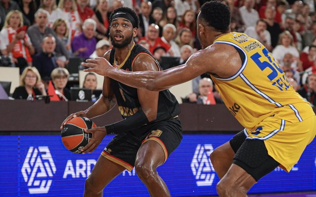 Loyd stars as Monaco evens up series with Maccabi at 1-1