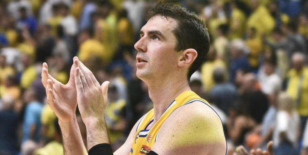 Cohen HaGadol paces Maccabi as Hapoel searches for answers in Tel Aviv Derby Final series