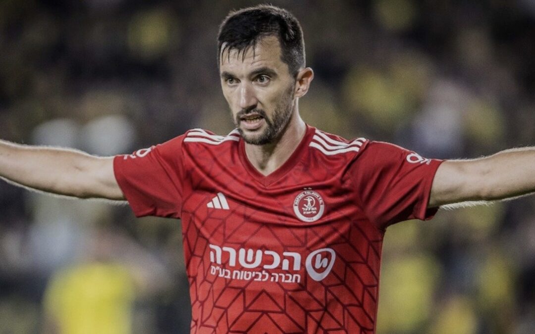 Hapoel Tel Aviv trounces Beitar 3-0