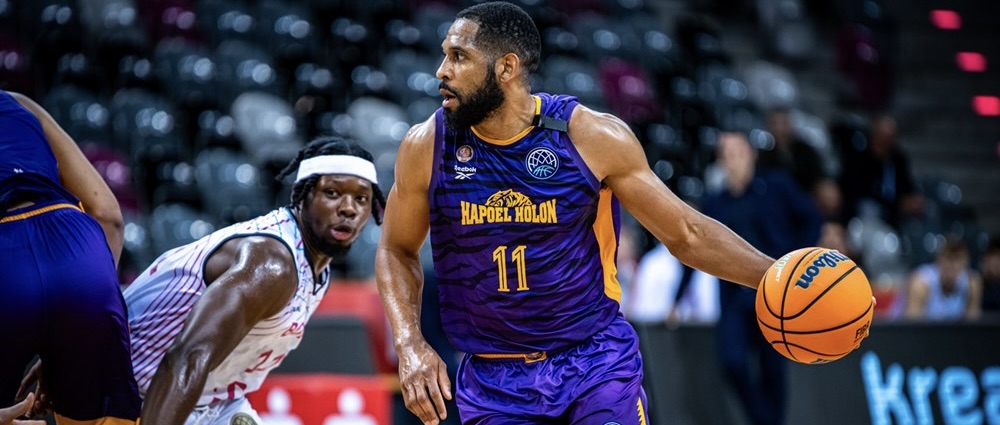 Opening up the BCL season: Holon and Jerusalem win in the shadow of war