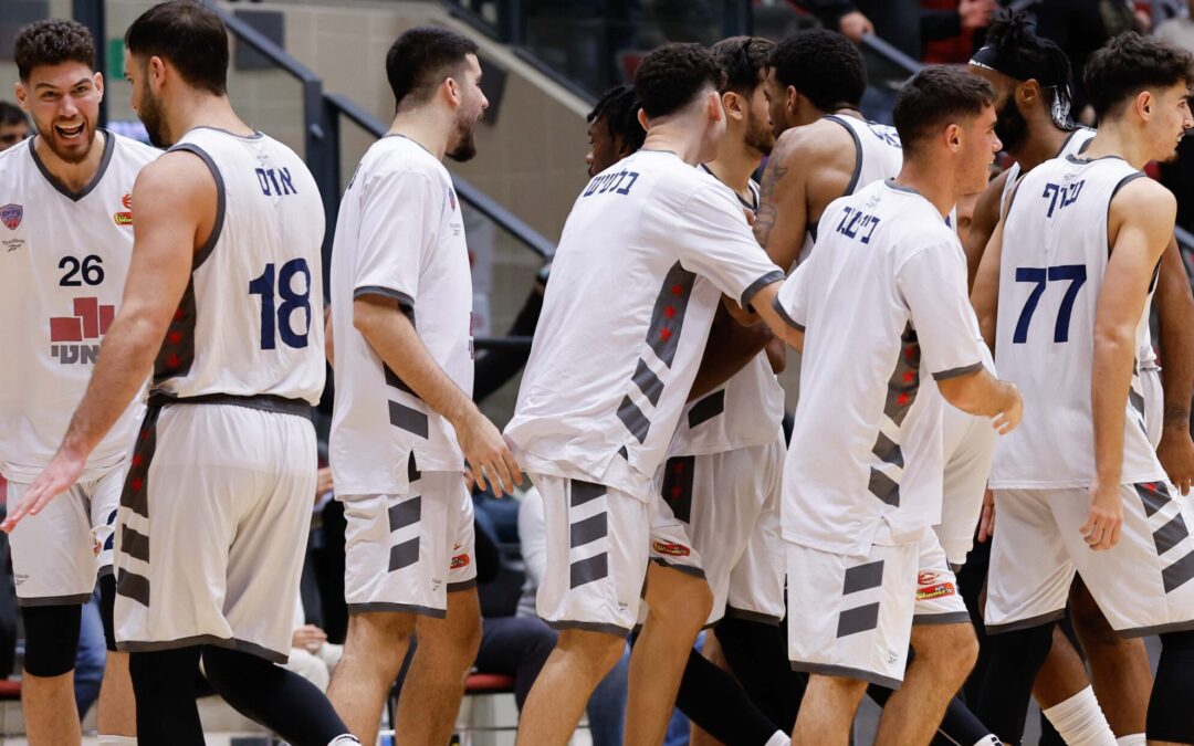 השחקן ששוב הפתיע מול חולון, והסלבית שהצטלמתי איתה: על הניצחון הענק של קריית אתא