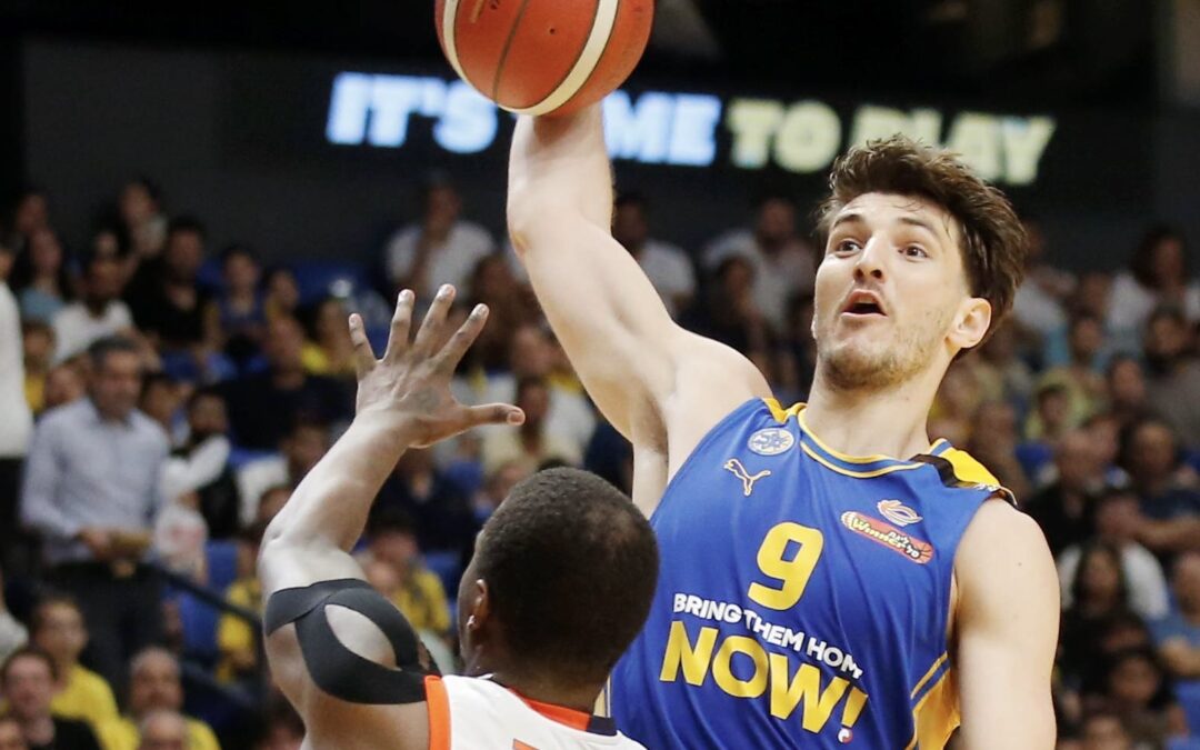 Maccabi Tel Aviv sweeps Nes Ziona, punches ticket to semifinals