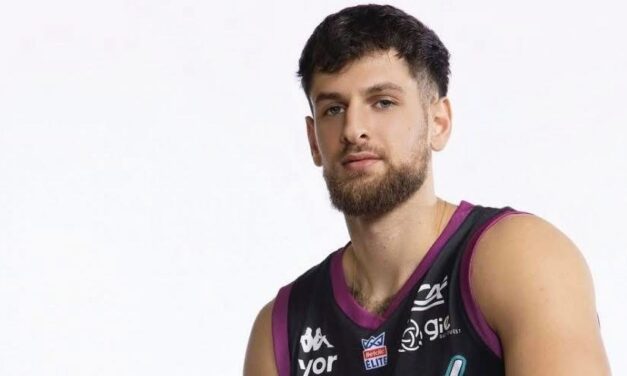 דאבל-דאבל ליעקב באלופות, 17 לעבו בניצחון בצרפת