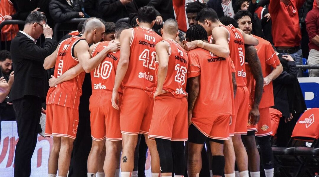 שגב, ג'ונס ומוטלי בספק לרמת גן, גינת ממשיך בשיקום