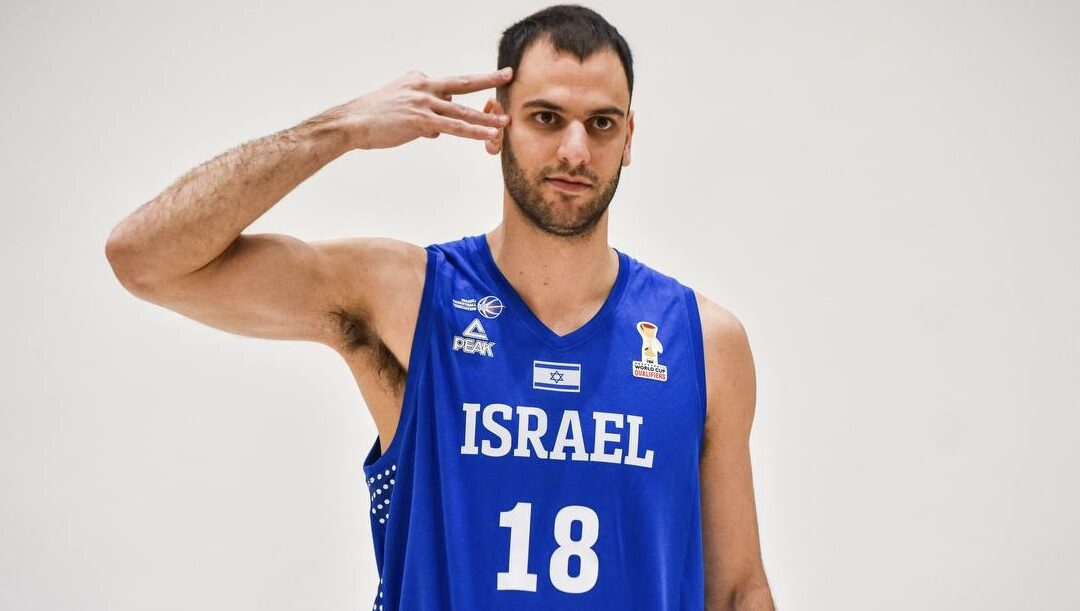 Israel Nat’l Team, injury, Hapoel Tel Aviv & More: Raz Adam readies for WCQ’s in Cyprus