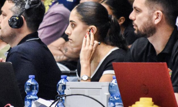 "אני ממש 'משדרת' את המשחק בלי לדבר": נועה קונפינו בראיון מיוחד