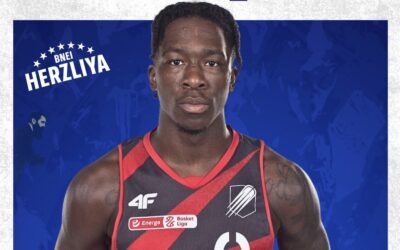 זאק בראיינט חתם בבני הרצליה