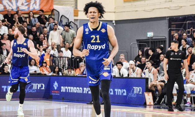 ציוני השחקנים בניצחון של מכבי תל אביב על מכבי ראשון לציון