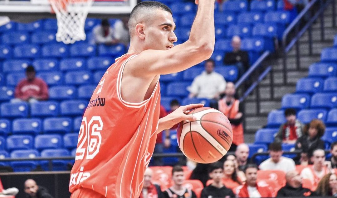 Hapoel Tel Aviv gets back onto winning track, Holon tops HaEmek