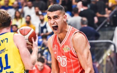 Hapoel paints Tel Aviv red with blowout derby win over Maccabi