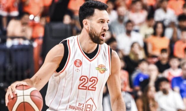 Micic magic helps Hapoel TLV to semis, Hoops playoffs, Peretz makes permanent move to Saints on Episode #590