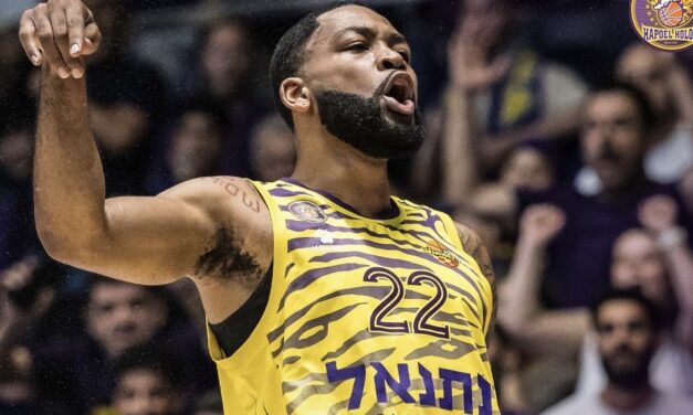 רשמית: אחד מכוכבי סיום העונה של חולון לא ימשיך
