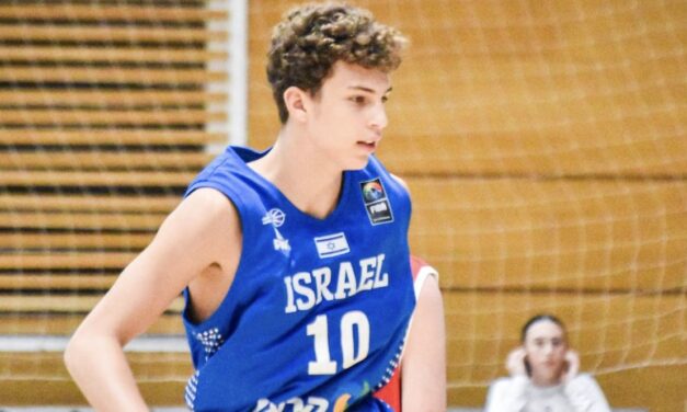 בן קופרמן: הכדורסלן השלישי באירופה לגילו