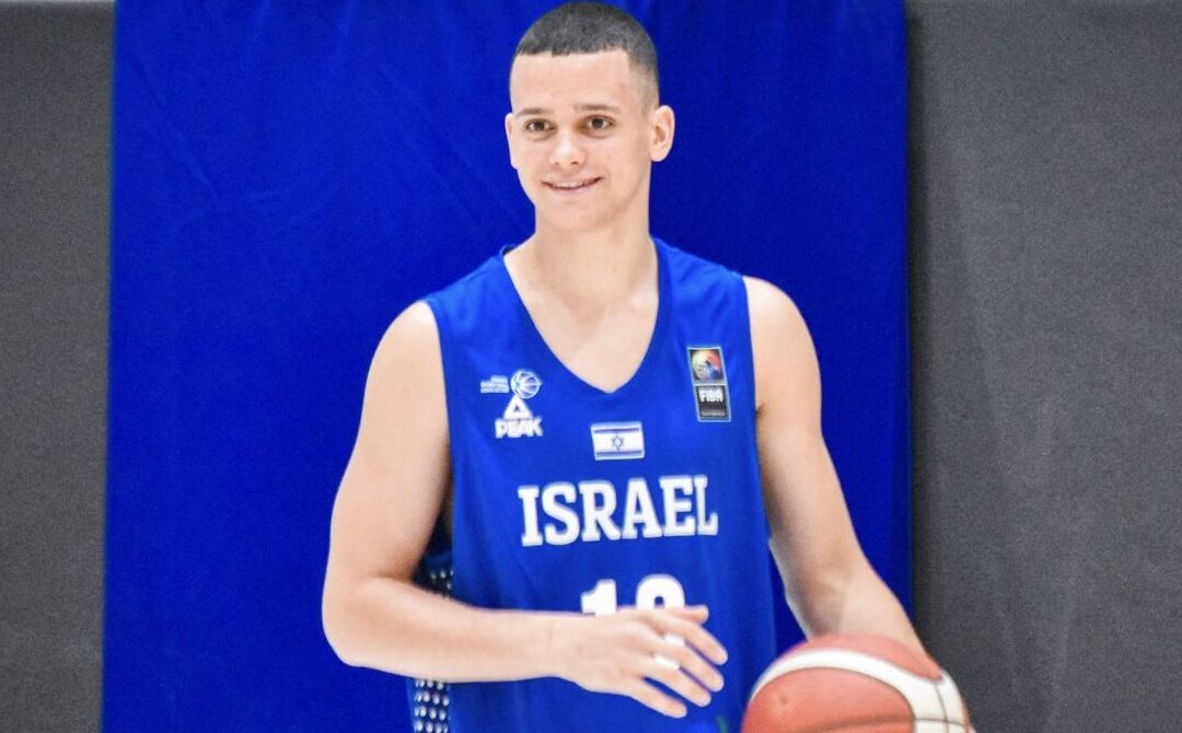 חידון: האם אתם באמת מכירים את עומרי אורלנד?