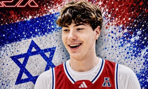 דיויד מוזס התחייב למכללת פלורידה אטלנטיק