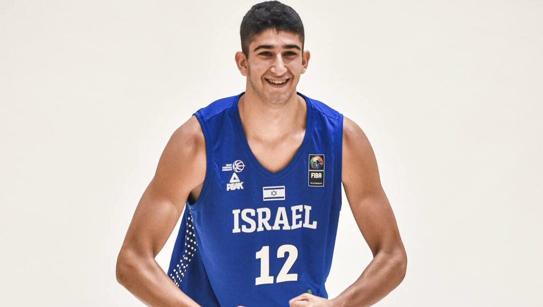 "אני מאוד אוהב את יוקיץ'": ליאם דניאלי בראיון מיוחד