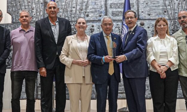 מכבי תל אביב זכתה באות הנשיא בספורט