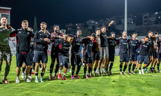 Hapoel Beer Sheva and Hapoel Tel Aviv keep pace with Maccabi Tel Aviv